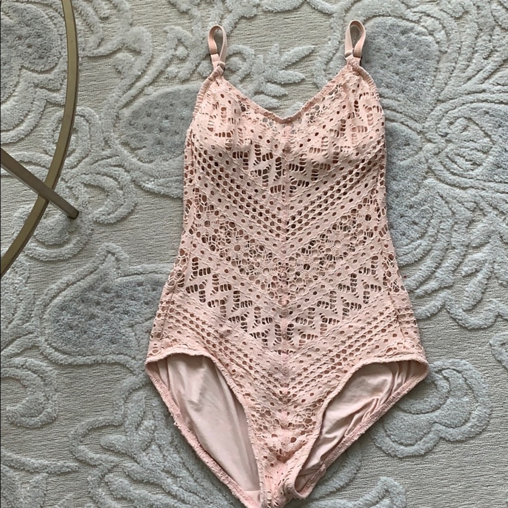 Light Blush Swimsuit ✨